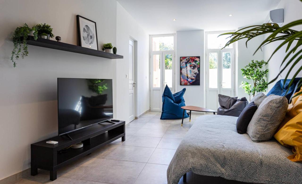 Maxbnb - Climatise - Grand Studio 37M2 & Terrasse 30M2 - Est Toulon Ngoại thất bức ảnh